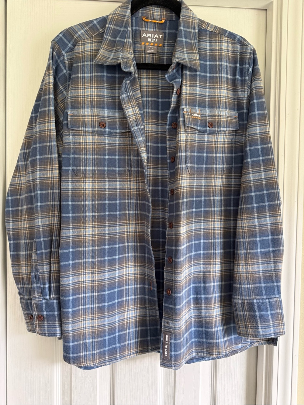 Ariat Blue and Tan Plaid Lightweight Shirt Jacket